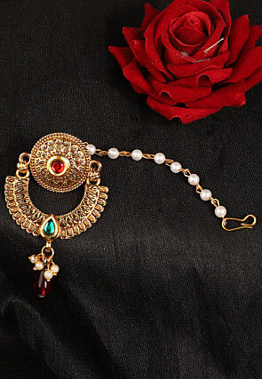 Stone Studded Maang Tikka