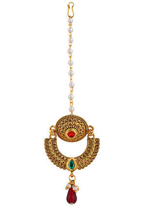 Stone Studded Maang Tikka