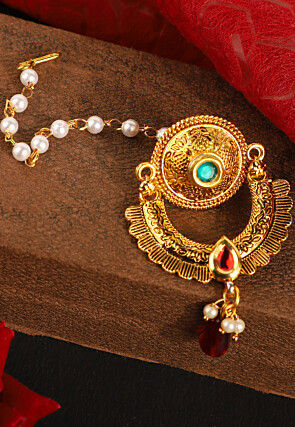Stone Studded Maang Tikka