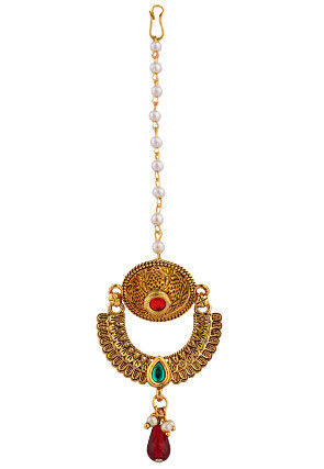 Stone Studded Maang Tikka