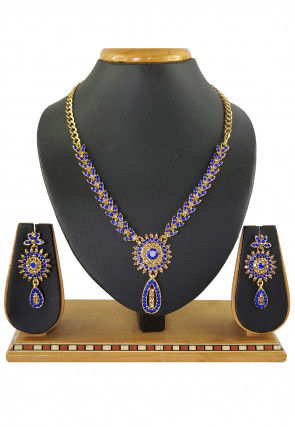 Stone Studded Necklace Set