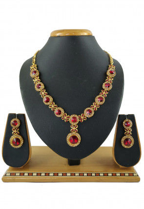 Necklace on sale for churidar