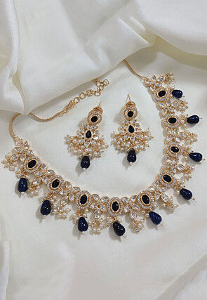 Stone Studded Necklace Set