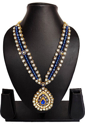 Stone Studded Necklace Set