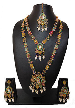 Stone Studded Necklace Set