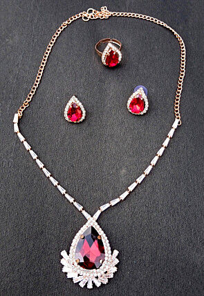 Stone Studded Necklace Set