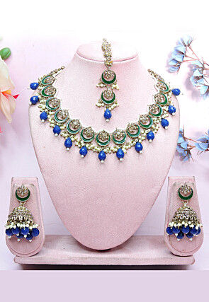 Stone Studded Necklace Set