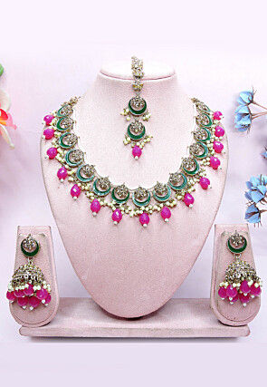 Stone Studded Necklace Set