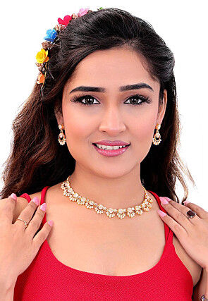 Stone Studded Necklace Set