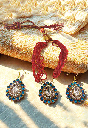 Stone Studded Necklace Set