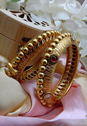 Stone Studded Openable Pair of Rajwadi Bangles