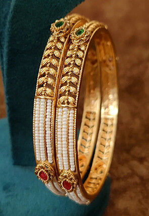 Stone Studded Pair of Bangles
