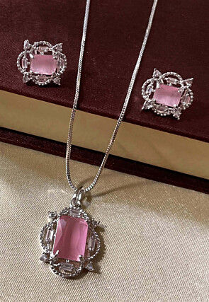 Stone Studded Pendant Set
