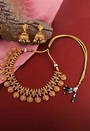 Stone Studded Temple Choker Necklace Set