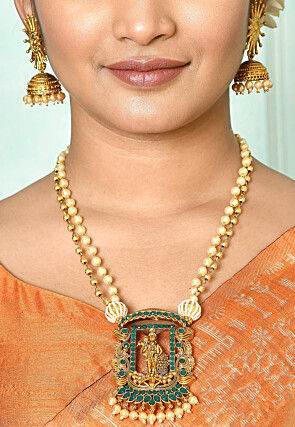 Stone Studded Temple Necklace Set