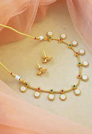 Stone Studed Necklace Set