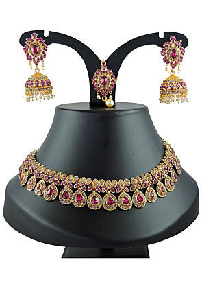 Stones Studded Choker Necklace Set
