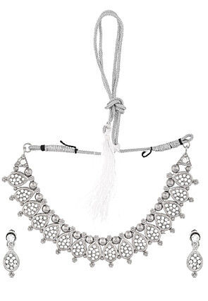 Stones Studded Choker Necklace Set