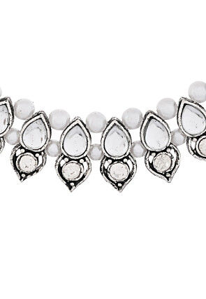 Stones Studded Choker Necklace Set
