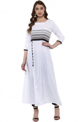 Women White Stripe Printed Kurta