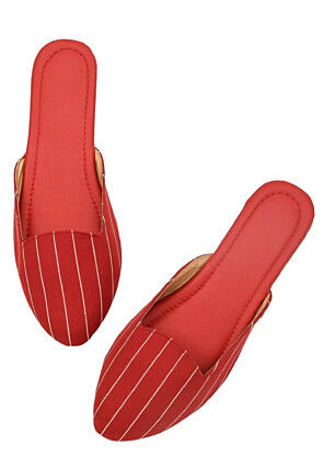 Stripe Printed Synthetic Women Jutti in Red