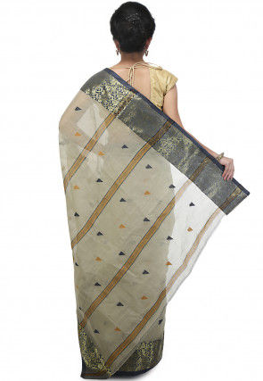 Tant Cotton Tant Handloom Saree in Light Grey