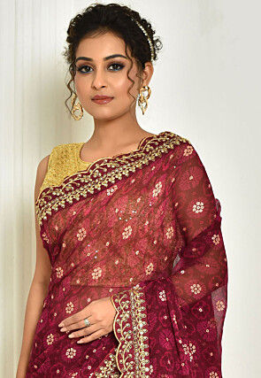 Tie Dye Printed Georgette Saree in Wine