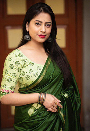 Tie Dye Printed Pure Cotton Saree in Dark Green