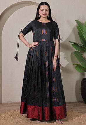 Black - Gowns - Indo-Western Dresses: Buy Indo-Western Outfits for Women  Online | Utsav Fashion