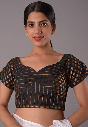 Black Blouse Pink Sari at best price in New Delhi by Tisha | ID: 18844096397