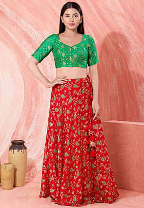 Woven Art Silk Jacquard Blouse in Green