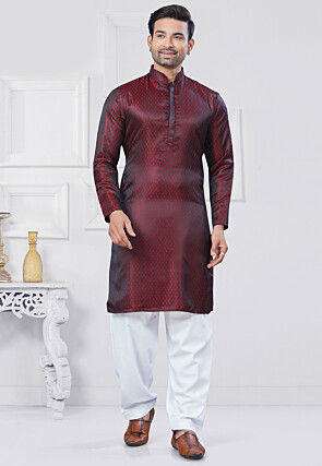 Woven Art Silk Jacquard Kurta Set in Maroon
