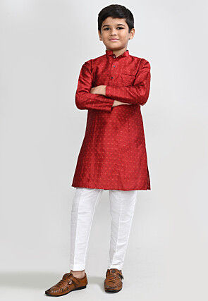 Woven Art Silk Jacquard Kurta Set in Maroon