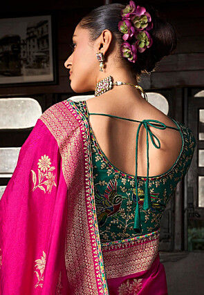 Woven Art Silk Saree in Fuchsia