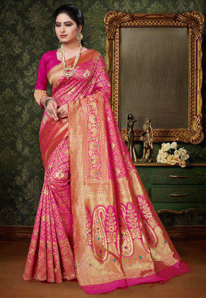 Woven Art Silk Saree in Fuchsia