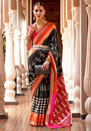 Woven Art Silk Saree in Green