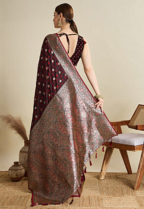 Woven Art Silk Saree in Maroon