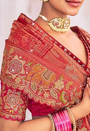 Woven Art Silk Scalloped Saree in Beige