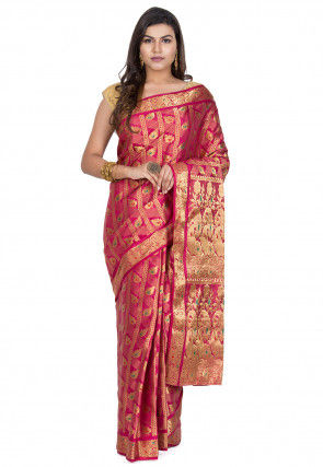 Woven Bangalore Silk Saree in Fuchsia