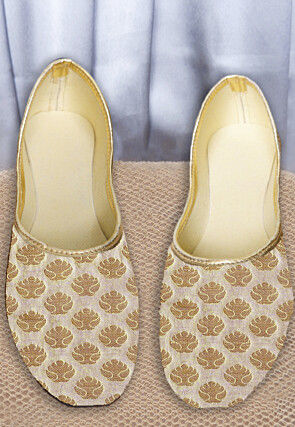 Woven Brocade Chanderi Silk Women Jutti in Light Beige