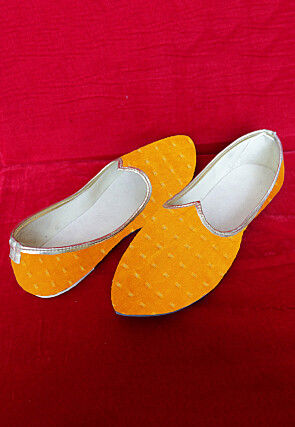 Woven Chanderi Cotton Men Mojari in Mustard