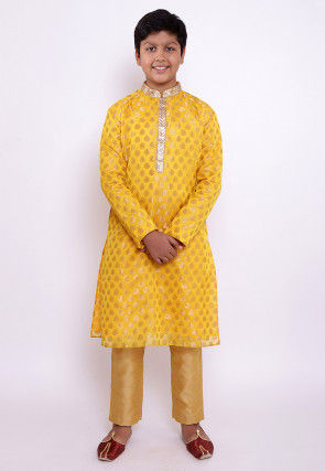 Woven Chanderi Silk Jacquard Kurta Set in Yellow