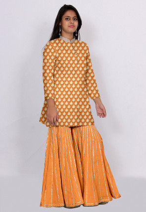 Woven Chanderi Silk Jacquard Kurti Set in Orange