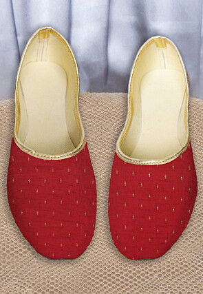 Woven Chanderi Silk Women Jutti in Red