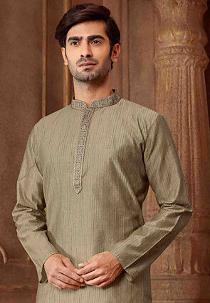 Woven Cotton Jacquard Kurta Set in Fawn