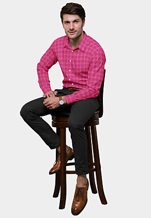 Woven Cotton Shirt in Fuchsia