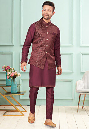 Woven Dupion Silk Kurta Set in Maroon