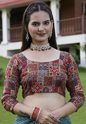 Woven Georgette Jacquard Scalloped Saree in Dusty Blue