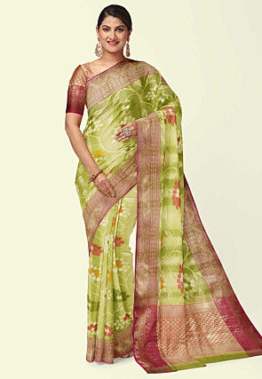 Woven Matka Silk Saree in Light Green