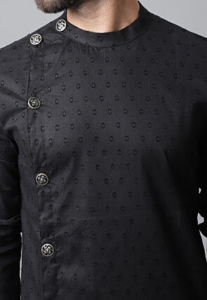 Woven Pure Cotton Dobby Kurta in Black